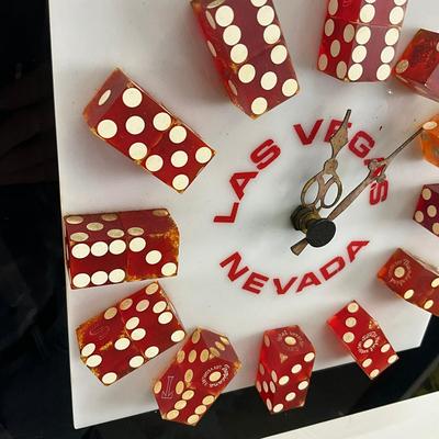 915 Las Vegas Nevada Casino Dice Clock