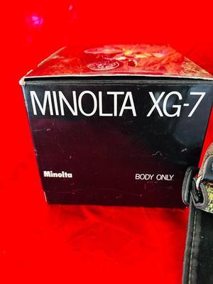MINOLTA XG-7 35MM CAMERA & VIVITAR 70-150 MACRO FOCUSING ZOOM MC 70-150MM LENS THIS HAS ALL THE BELLS AND WHISTLES INCLUDING THE...