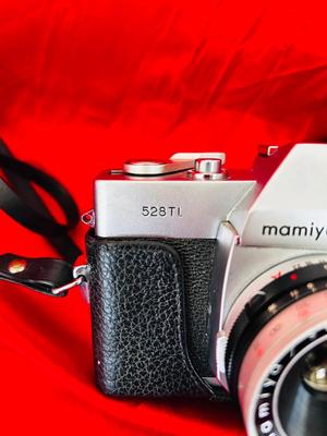VTG MAMIYA/SEKOR 528TL 35MM CAMERA
