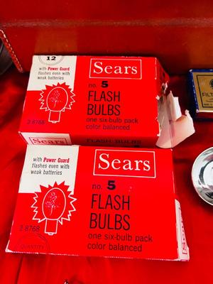 1950’s POLAROID LAND CAMERA MODEL 150 IN ORIGINAL CASE WITH ACCESSORIES