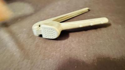 1940’s/1950’ POTATO RICER, GARLIC PRESS, ENAMELED PAN ANTIQUE BLUE BALL CANNING JARS, WODDEN COOKING UTENSILS