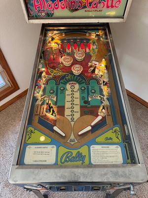 1975 “ALADDIN’S CASTLE” PINBALL MACHINE BY BALLY