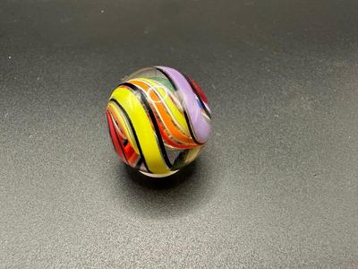 DIVIDED RAINBOW SWIRL CORE MARBLE