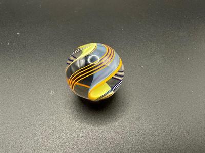 MULTICOLORED RIBBON CORE SWIRL MARBLE