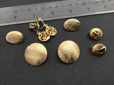 Sale Photo Thumbnail #83: Se photo