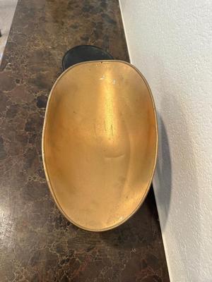 VINTAGE CAST IRON AND BRASS TABLETOP MERCANTILE BALANCE SCALE WITH WEIGHTS