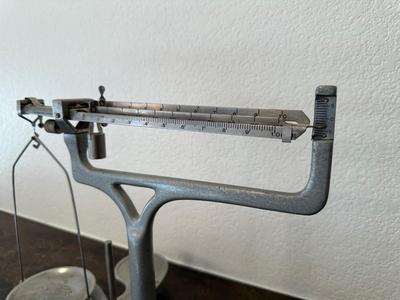 VINTAGE WELCH SCIENTIFIC COMPANY TRIPLE BEAM BALANCE SCALE