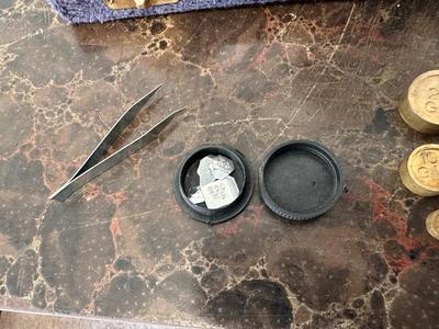 VINTAGE BRASS BALANCE SCALE AND VINTAGE PELOUZE PETITE MODEL P-1 POSTAL SCALE