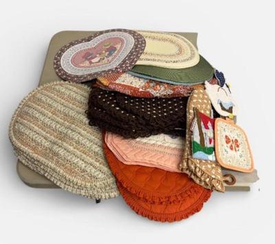 Plenty of Placemats and Pot Holders
