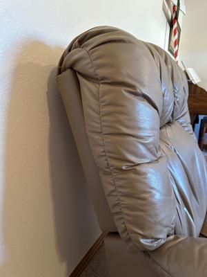LEATHER ROCKER RECLINER