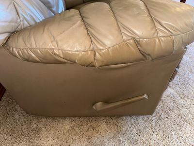 LEATHER ROCKER RECLINER