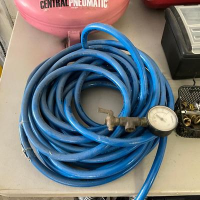 944 Central Pneumatic Three Gallon AIr Compressor With Air Tanks And Hose