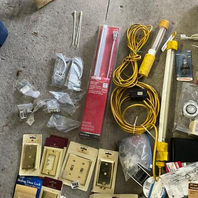 946 Assortment Of Electric Hardware