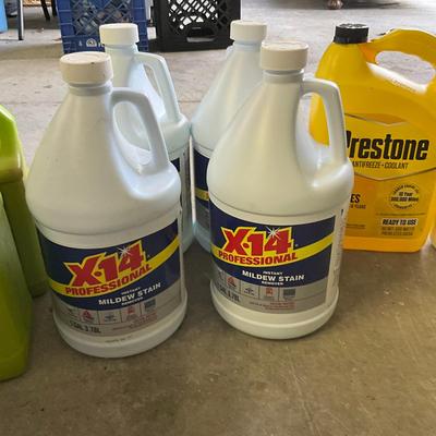 1035 Assortment Of Large Chemical Containers