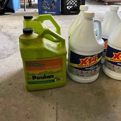 1035 Assortment Of Large Chemical Containers