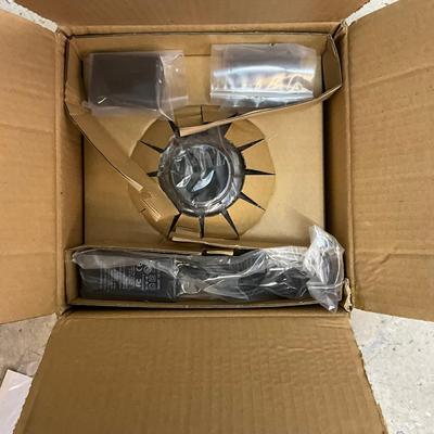 1038 Frontgate Avalon Umbrella Light