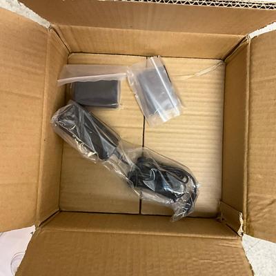 1038 Frontgate Avalon Umbrella Light