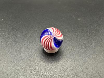 BUBBLEBEE STYLED MARBLE AND PEPPERMINT STYLED MARBLE