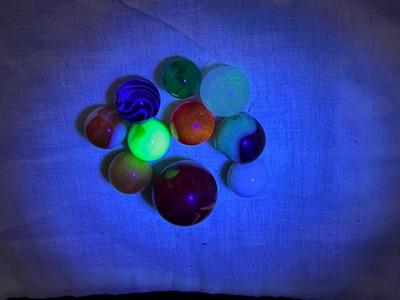 10 - URANIUM/VASELINE GLASS MARBLES