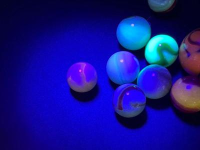 10 - URANIUM/VASELINE GLASS MARBLES