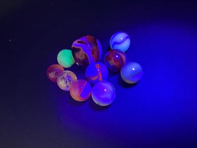 10 - URANIUM/VASELINE GLASS MARBLES