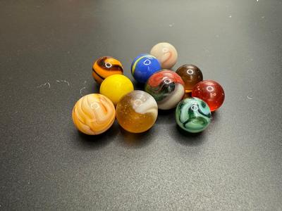 10 - URANIUM/VASELINE GLASS MARBLES