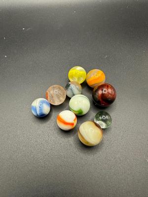 10 - URANIUM/VASELINE GLASS MARBLES