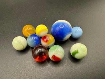 10 - URANIUM/VASELINE GLASS MARBLES