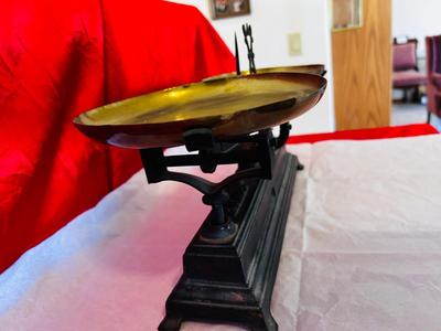 19th CENTURY FRENCH CAST IRON AND BRASS BALANCE SCALE