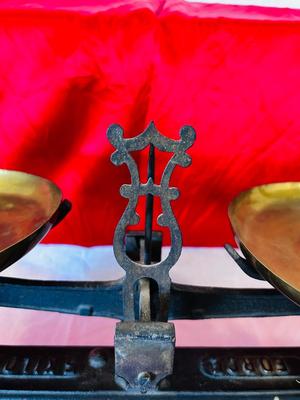 19th CENTURY FRENCH CAST IRON AND BRASS BALANCE SCALE