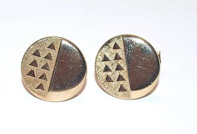 Gold Tone CUFFLINKS with a Triangle Pattern