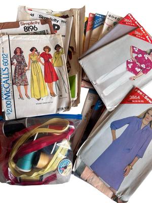 Big Lot of Vintage Sewing Notions and Patterns