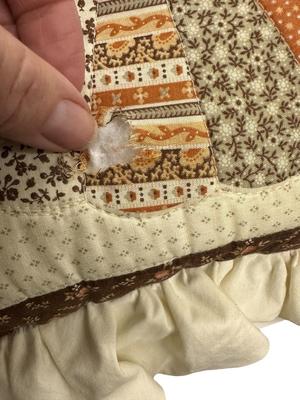 Brown Blanket with 2 Quilt Pattern Pillows