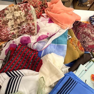 Huge Lot Of Women's Scarves