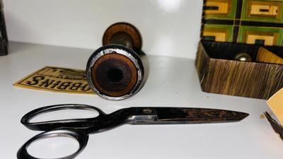 OLD SEWING NOTION ITEMS