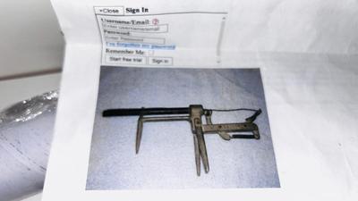 ANTIQUE GETSUM COMPANY GOPHER TRAP AND ANOTHER ANIMAL TRAP