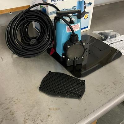 1048 Little GIANT Pool Cover Pump 5-APCP