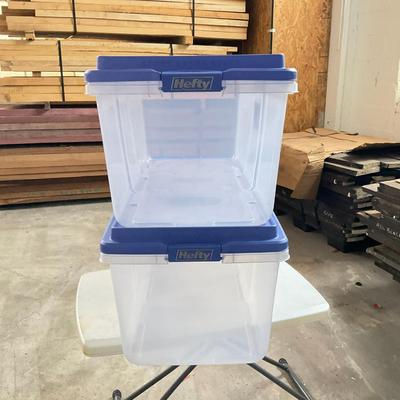 1073 Two Hefty Hi-Rise Storage Bins