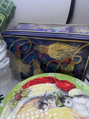 Holiday tins & light stakes