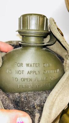 WORLD WAR II US ARMY M-1938 MAP CASE/DISPATCH SATCHEL AND M-1910 ARMY ISSUED CANTEEN OF THE SAME ERA