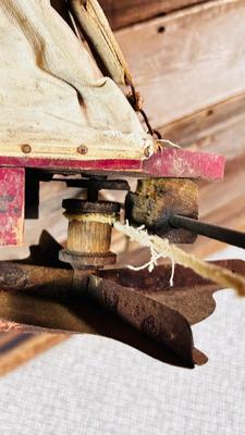 ANTIQUE SPREADER/BROAD CASTER FOR SEED OR FERTILIZER