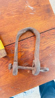RUSTY BARN FINDS, CLEVIS, CORN PLANET PLATE AND SOME SORT OF A 3 JAW TOOL