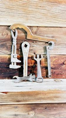 OLD WRENCHES FOR DIFFERENT APPLICATIONS