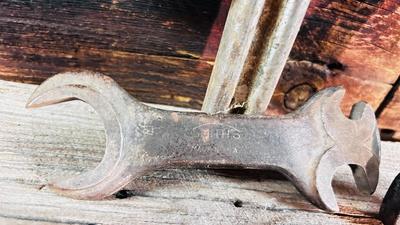 OLD WRENCHES FOR DIFFERENT APPLICATIONS