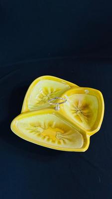 MCM BELMAR OF CALIF. SECTIONED DISH WITH HANDLE