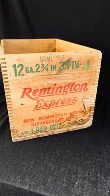 REMINGTON 12 GAUGE WOODEN AMMO CRATE