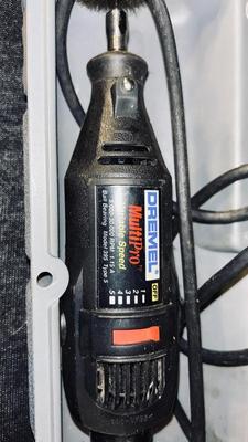 DREMEL TOOL, ANGLE DRIVER RATCHETING SCREW DRIVER AND A HOT DRIVER FLEXIBLE RATCHETING SCREWDRIVER