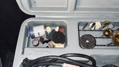 DREMEL TOOL, ANGLE DRIVER RATCHETING SCREW DRIVER AND A HOT DRIVER FLEXIBLE RATCHETING SCREWDRIVER