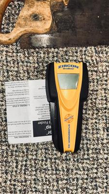 48” JOHNSON LEVEL, ZIRCON STUD FINDER, CARPENTER SQUARE AND SAW