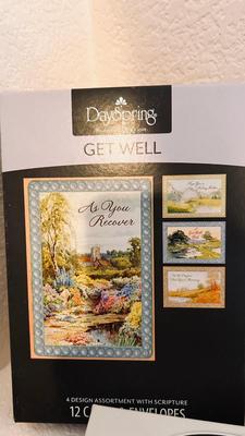AN ASSORTMENT OF DAYSPRING GREETING CARDS